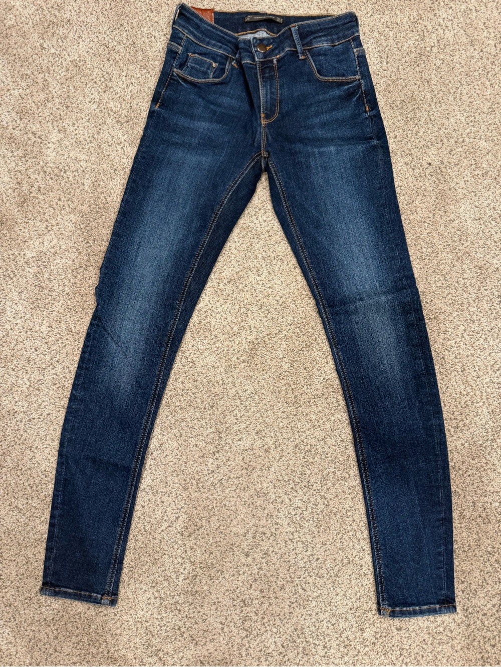 NWOT Zara Trafalug Embrace Premium Dark Blue Classic Skinny Women’s Jeans